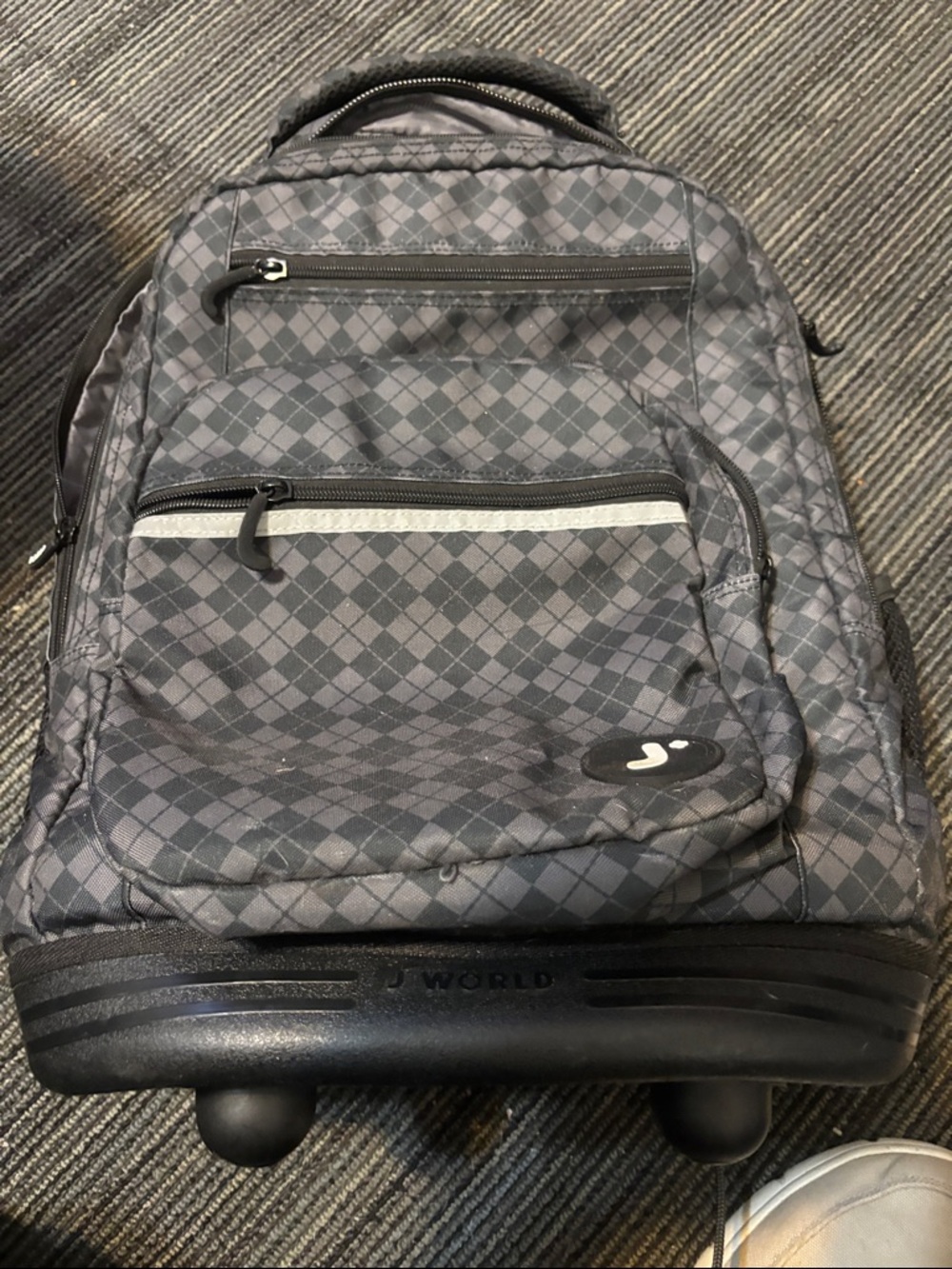 J world Sundance Rolling Back Pack in Argyle Blackmm